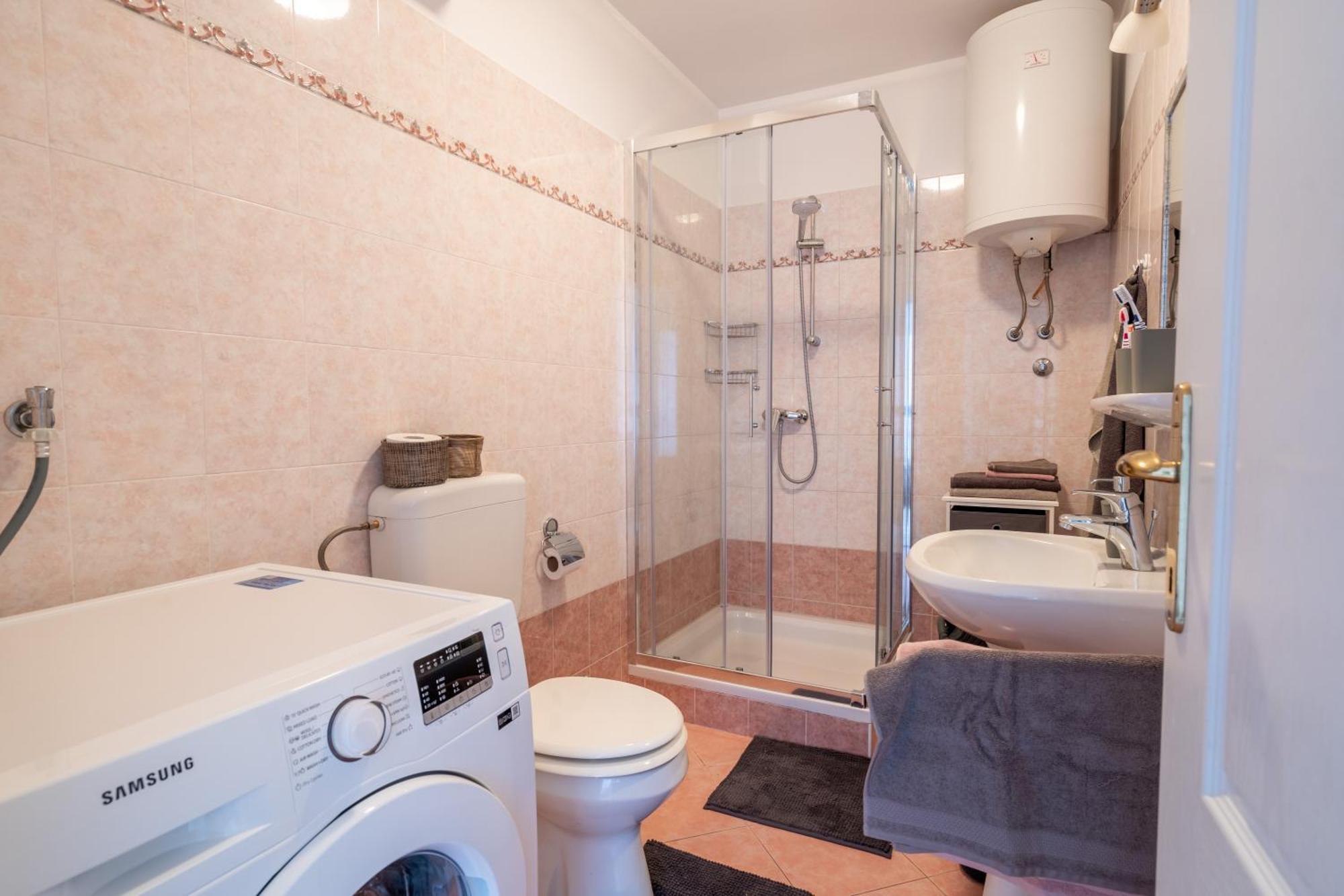 Charmante Wohnung Fusslaeufig Zum Meer In フンタナ エクステリア 写真
